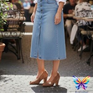 Chic Brown Peep-Toe Heels Size 7